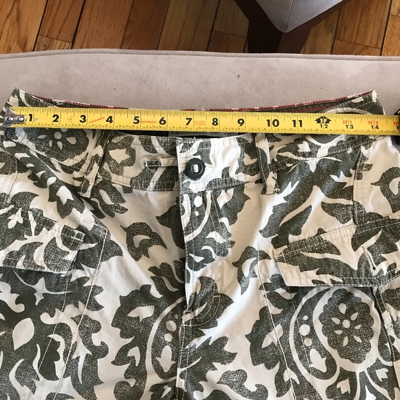 TOMMY HILFIGER WOMEN'S CAPRI PANTS - SIZE 6 - Picture 5 of 9